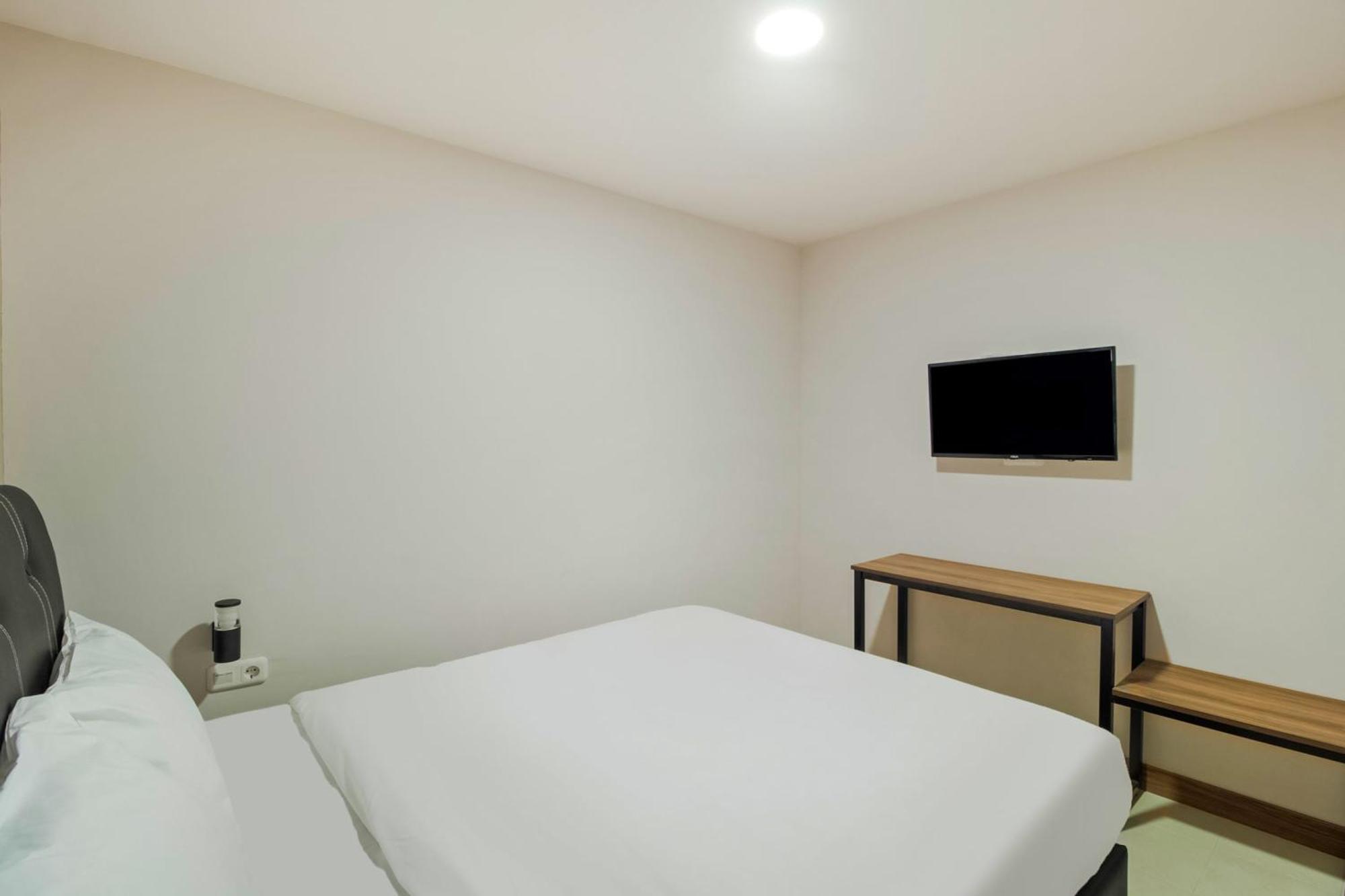 Hotel Oyo 3429 Sentra Paskal 3*